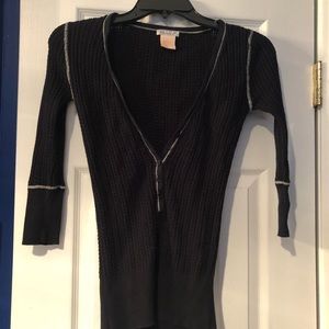 Michele B 3/4 sleeve button down top.